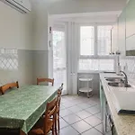 2 Bedroom Beautiful In *