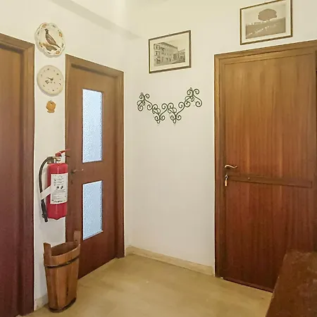 דירה 2 Bedroom Beautiful In מרינה די קמפו