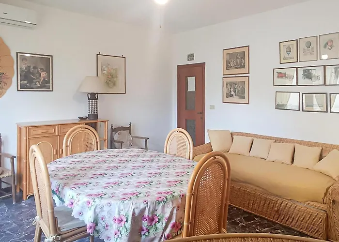 Lovely In מרינה די קמפו