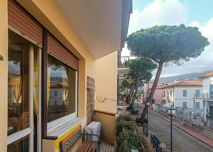 Lovely In דירה מרינה די קמפו